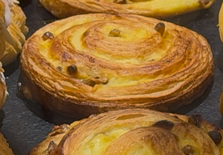 PAIN AUX RAISINS